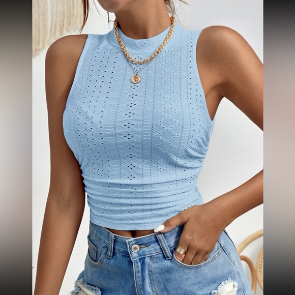 Boho fitted eyelet embroidered tank top - Picture 11 of 15